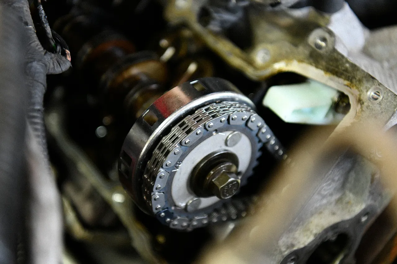 Koło i łańcuch rozrządu silnika Jeepa Grand Cherokee 4.7 V8