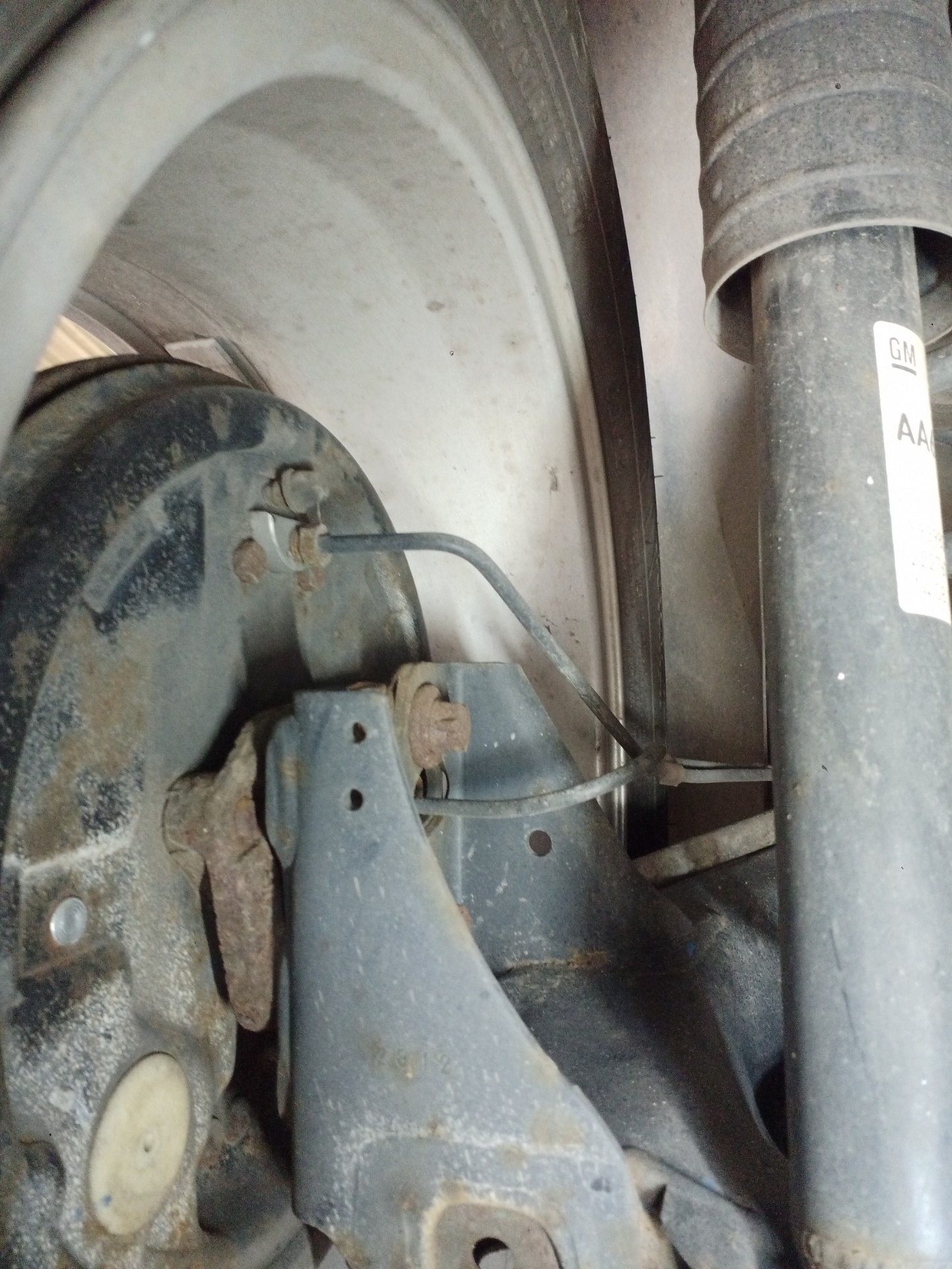 Przewody hamulcowe tylnej osi - OPEL CORSA D