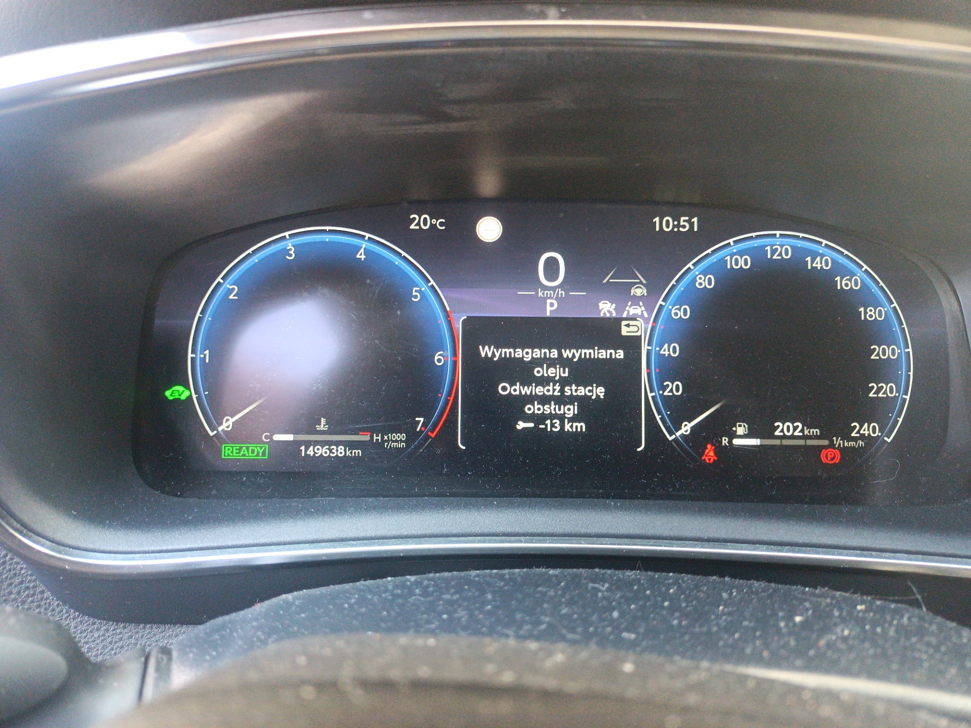 Komunikaty na desce rozdzielczej - TOYOTA COROLLA sedan