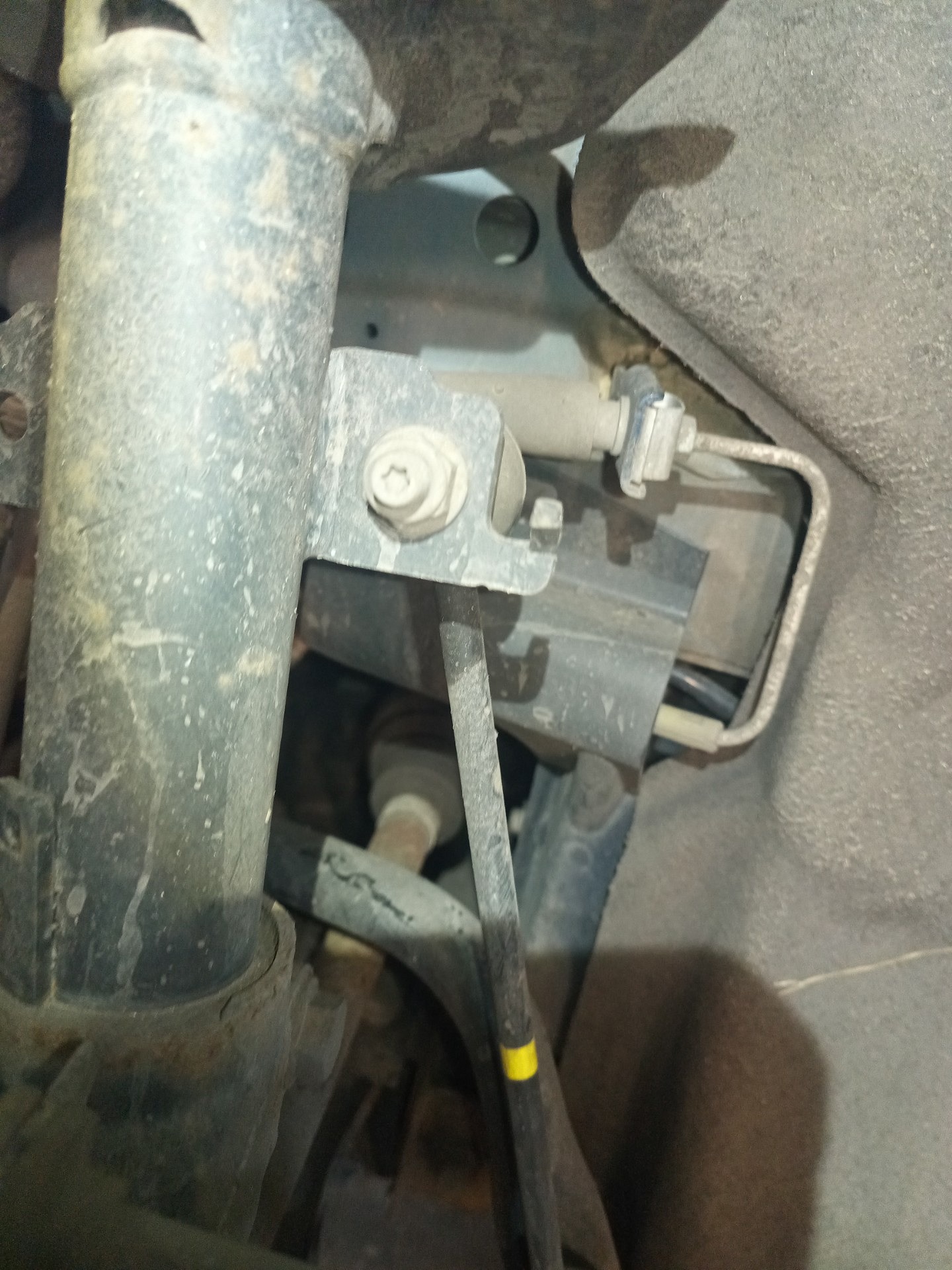 Stan zawieszenia na przedniej osi - RENAULT MEGANE IV liftback