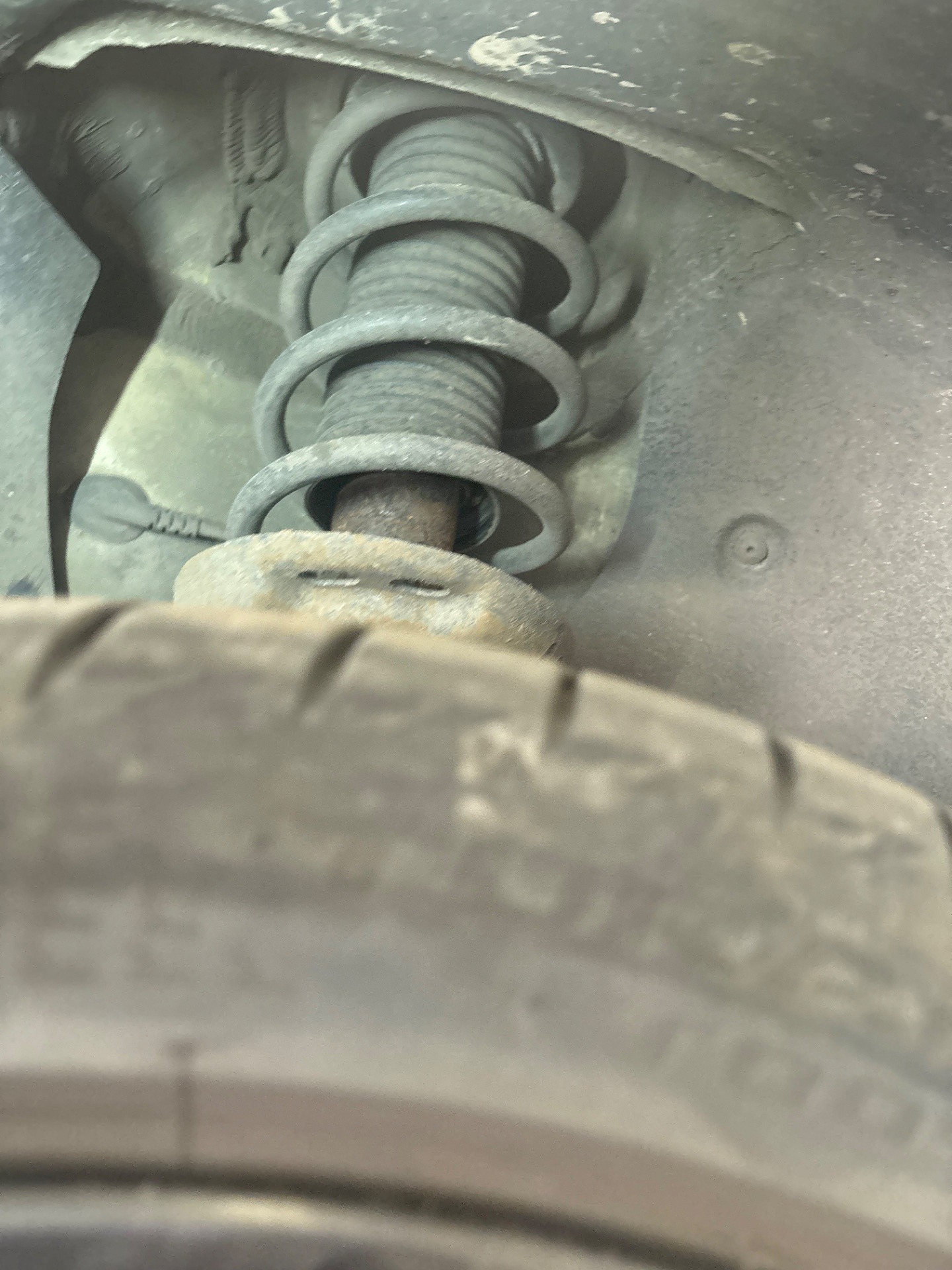 Odboje i osłony z przodu - VW GOLF V