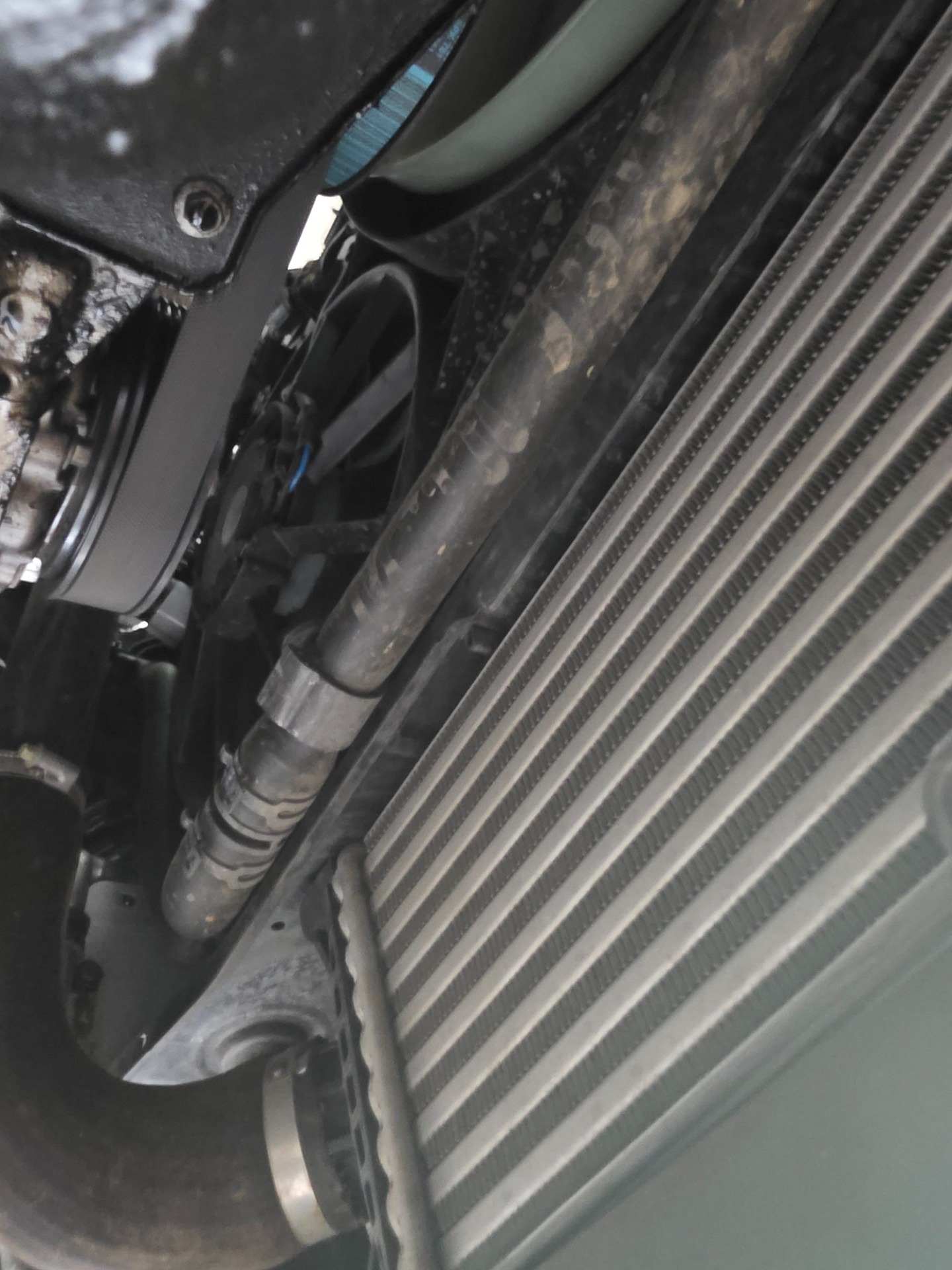 Chłodnica cieczy - FORD TRANSIT V363 Furgon