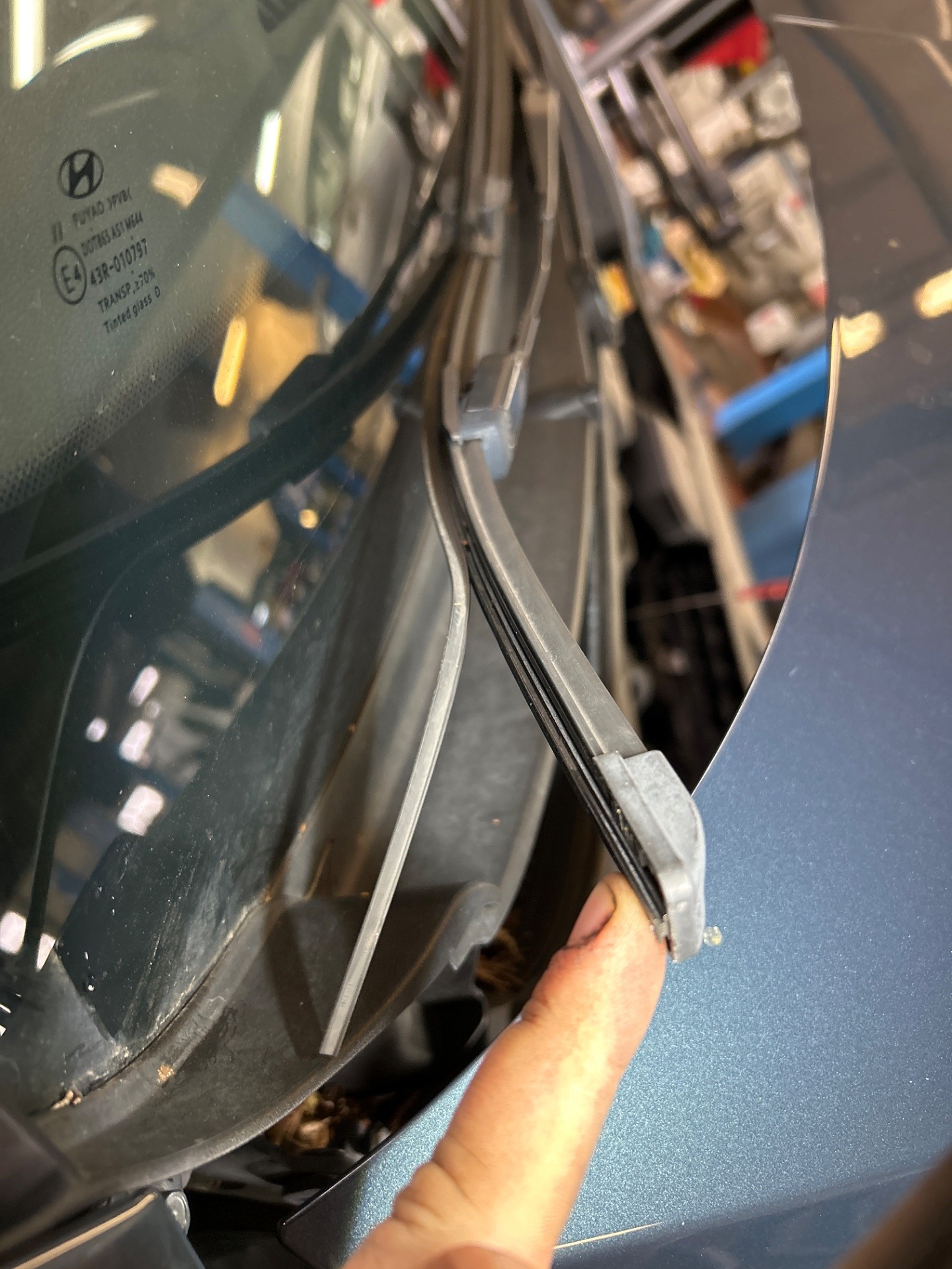 Pióra wycieraczek przód - HYUNDAI TUCSON
