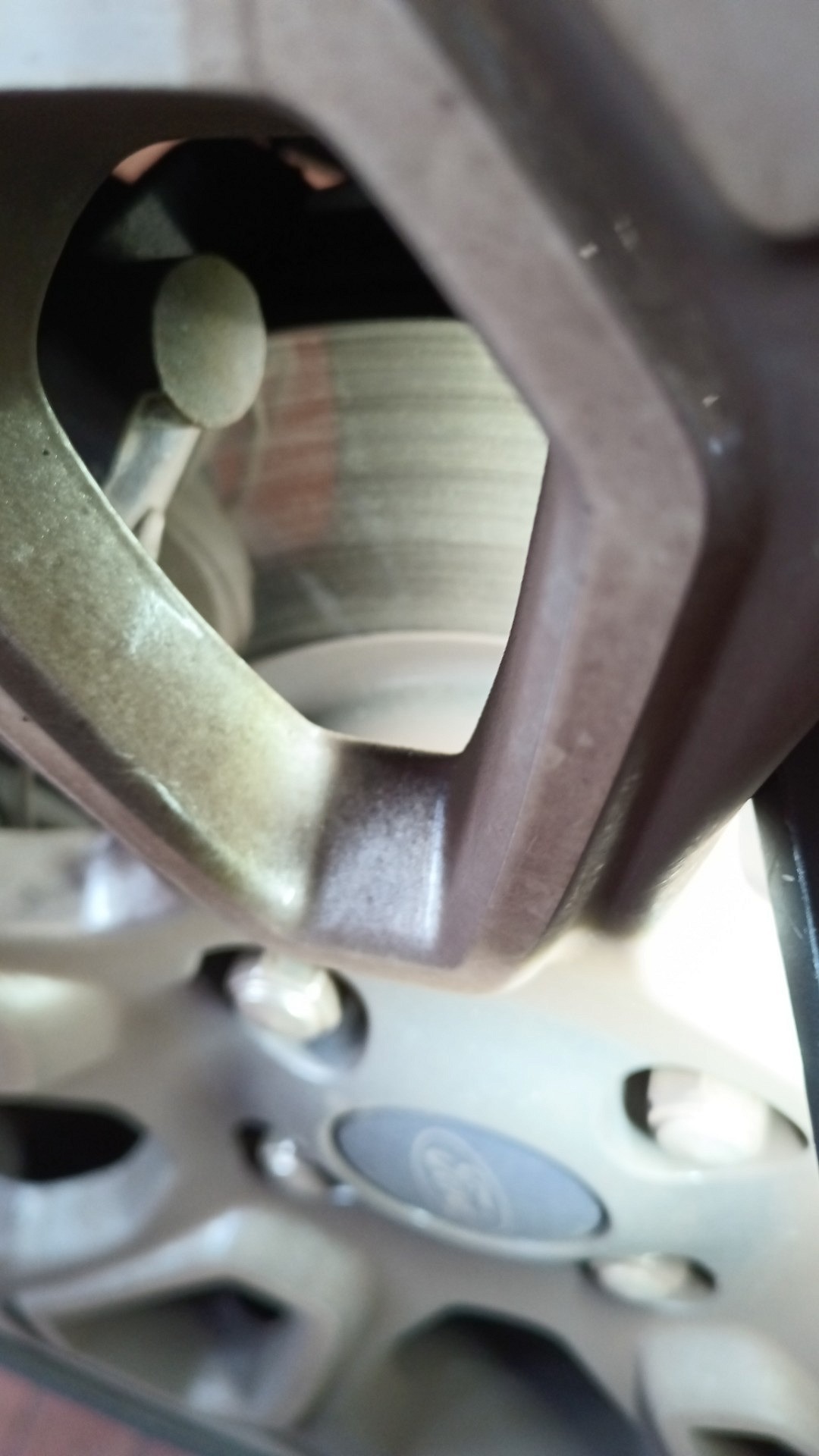 Tarcze hamulcowe przedniej osi - FORD ECOSPORT