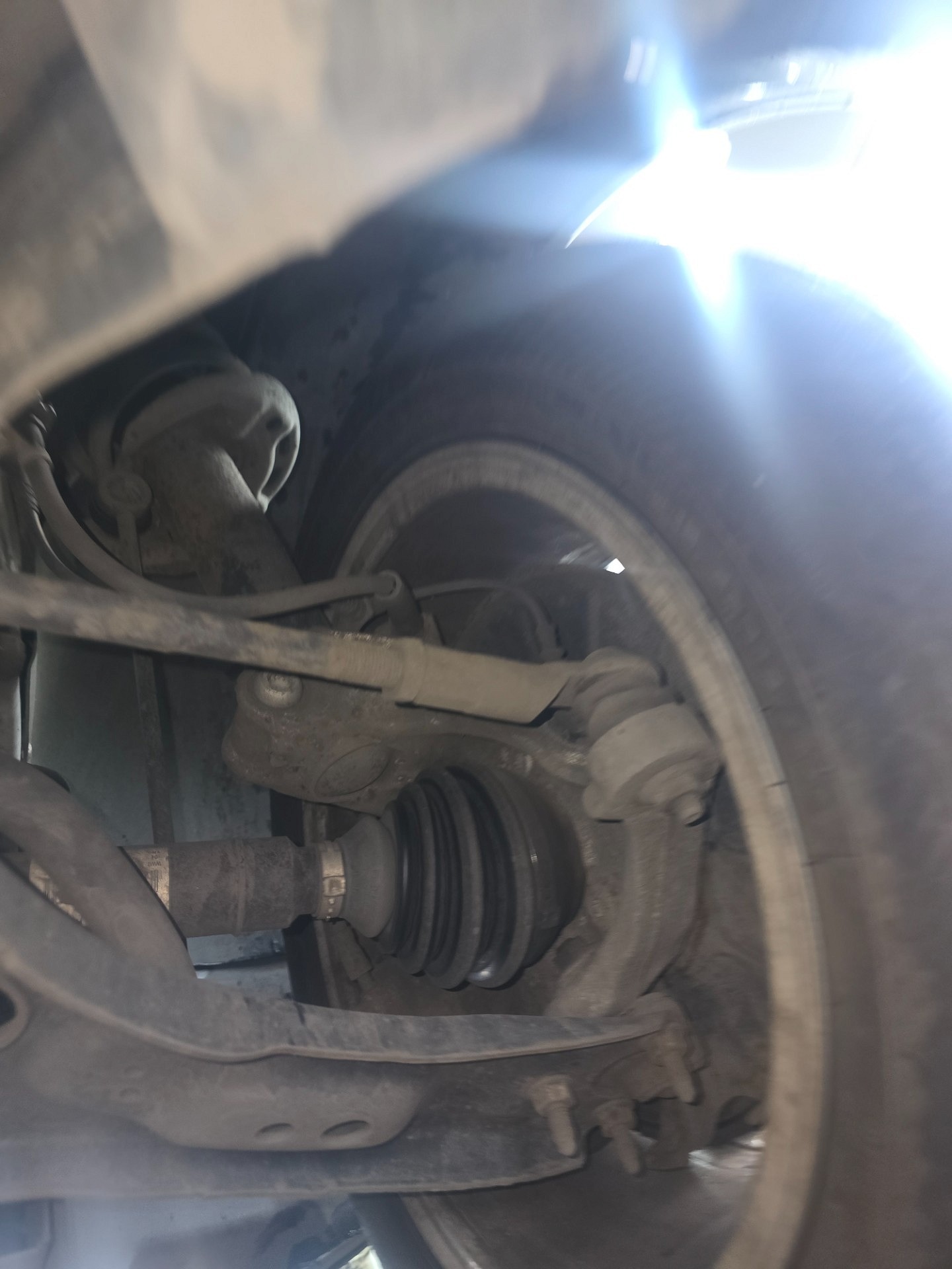 Drążek i końcówka - prawa - VW PASSAT B7