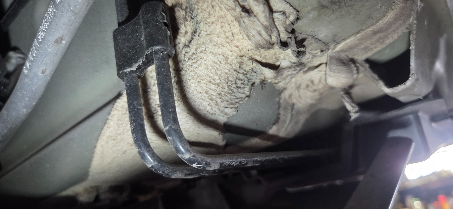 Przewody hamulcowe sztywne - OPEL CORSA F