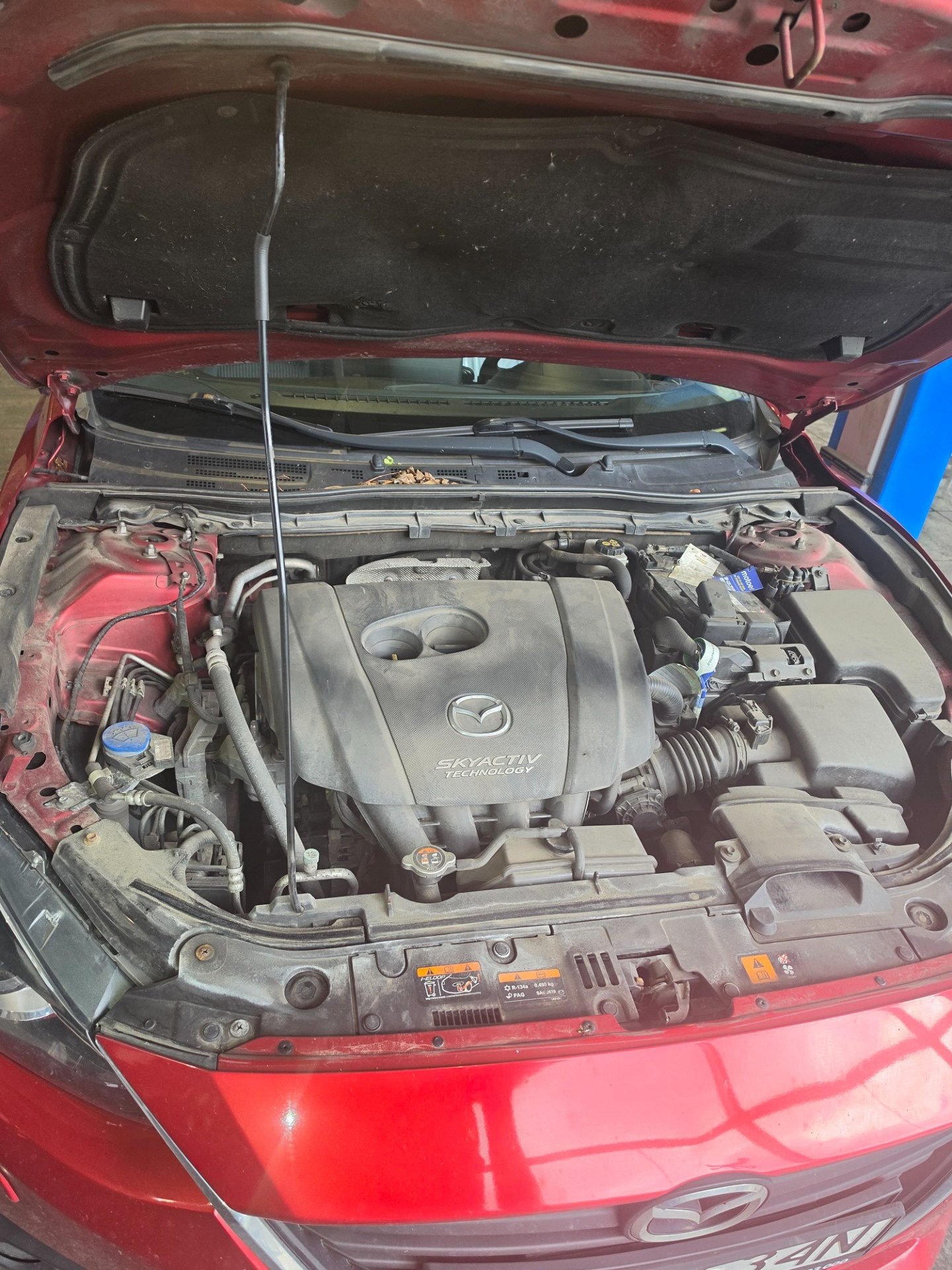 Sprawdzenie szczelności - MAZDA 3