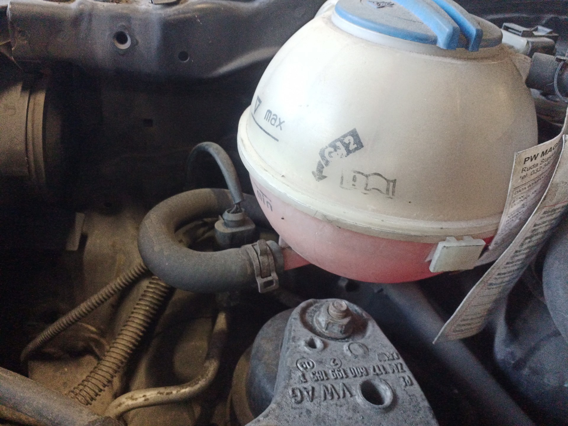 Poziom płynu chłodniczego - VW POLO IV