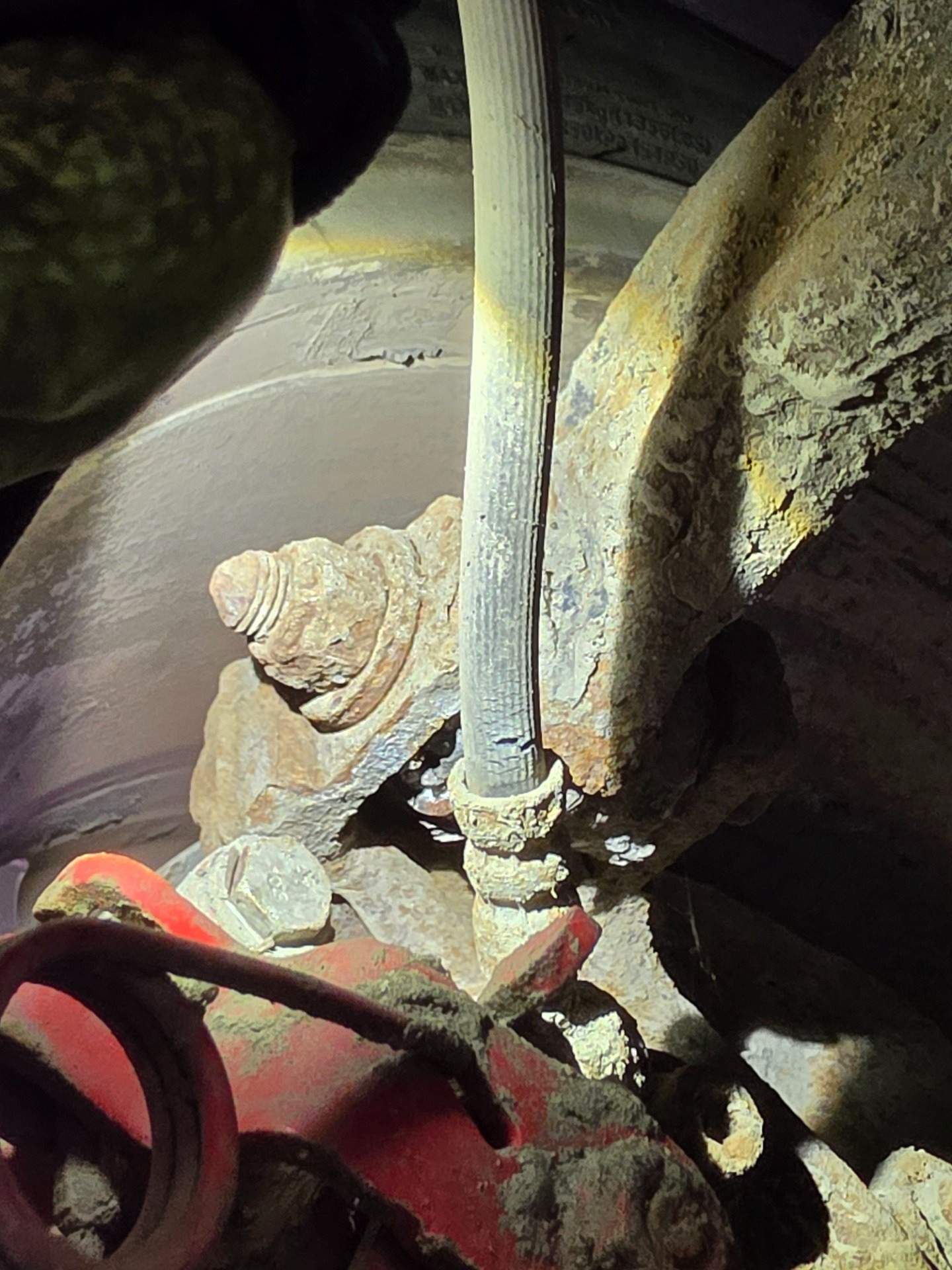 Stan przewodów hamulcowych na tylnej osi - AUDI A4 B6
