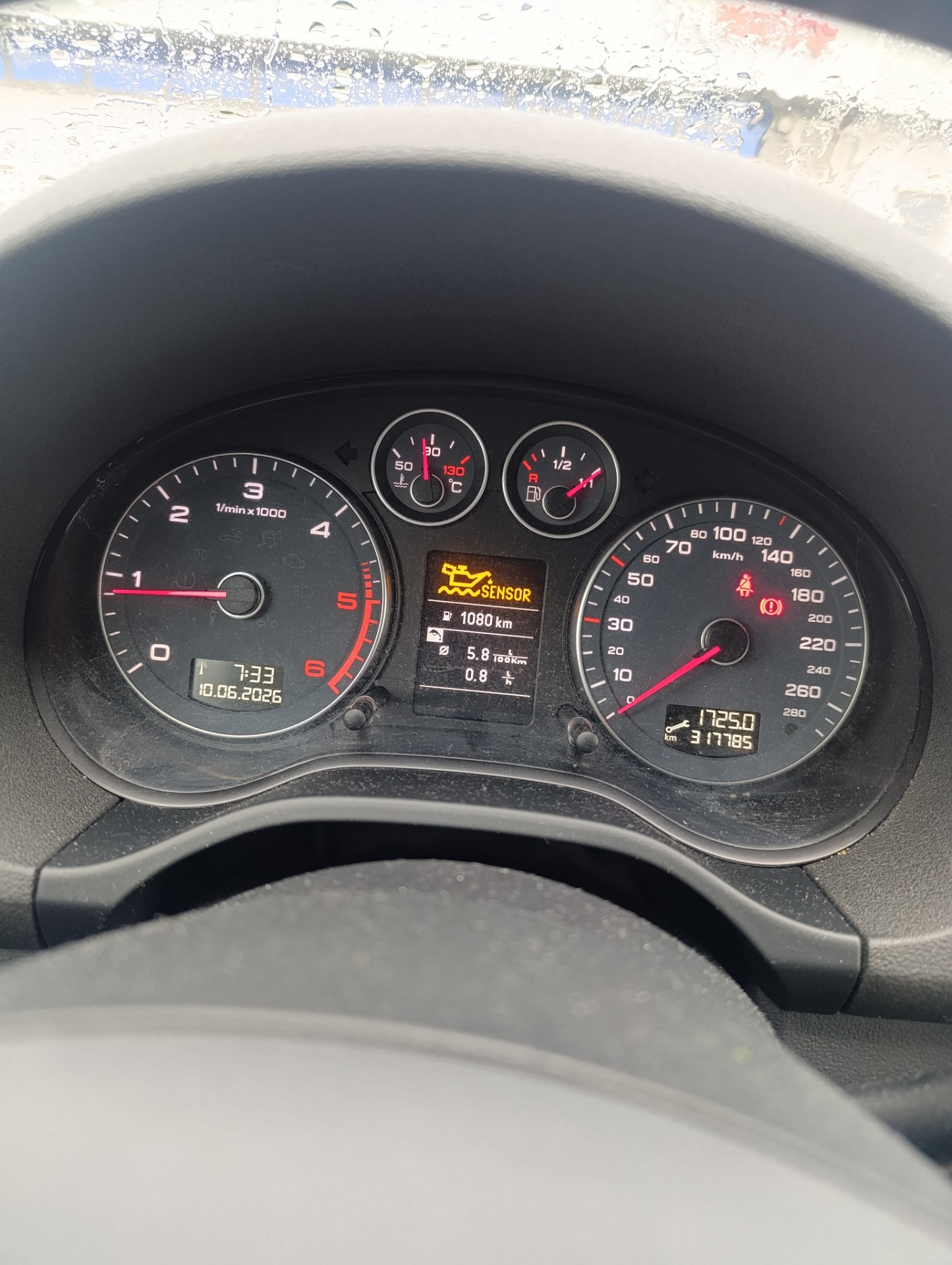 Komunikaty na desce rozdzielczej - AUDI A3 Sportback