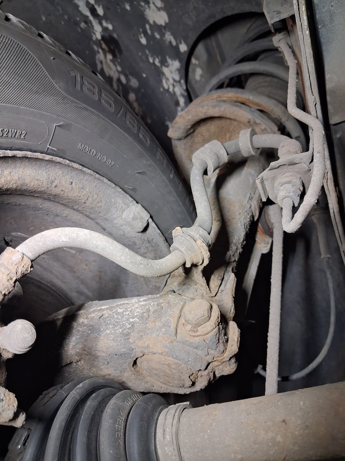 Stan przednich przewodów hamulcowych - FORD FOCUS I