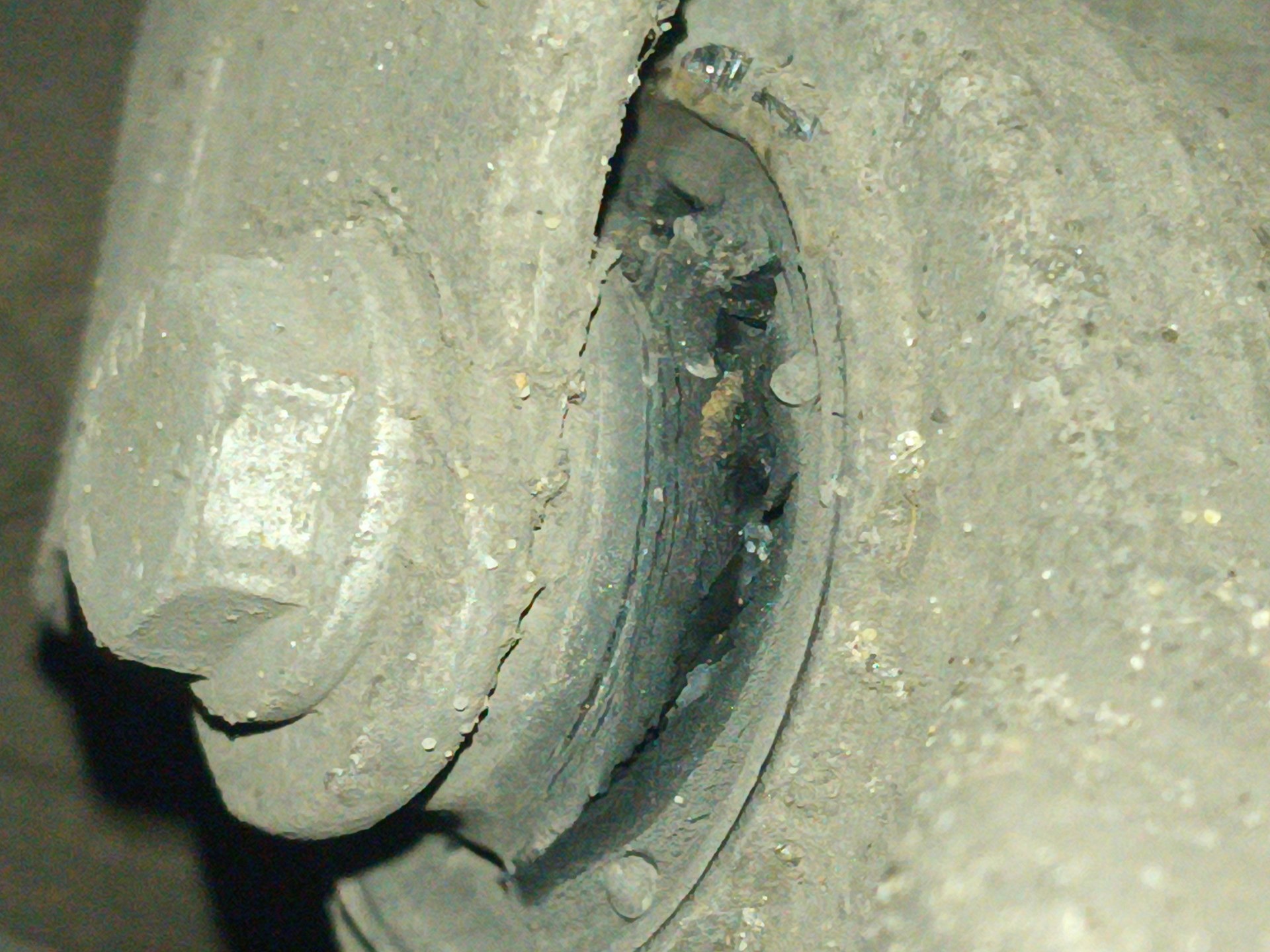 Zawieszenie przedniej osi - AUDI A6 C6