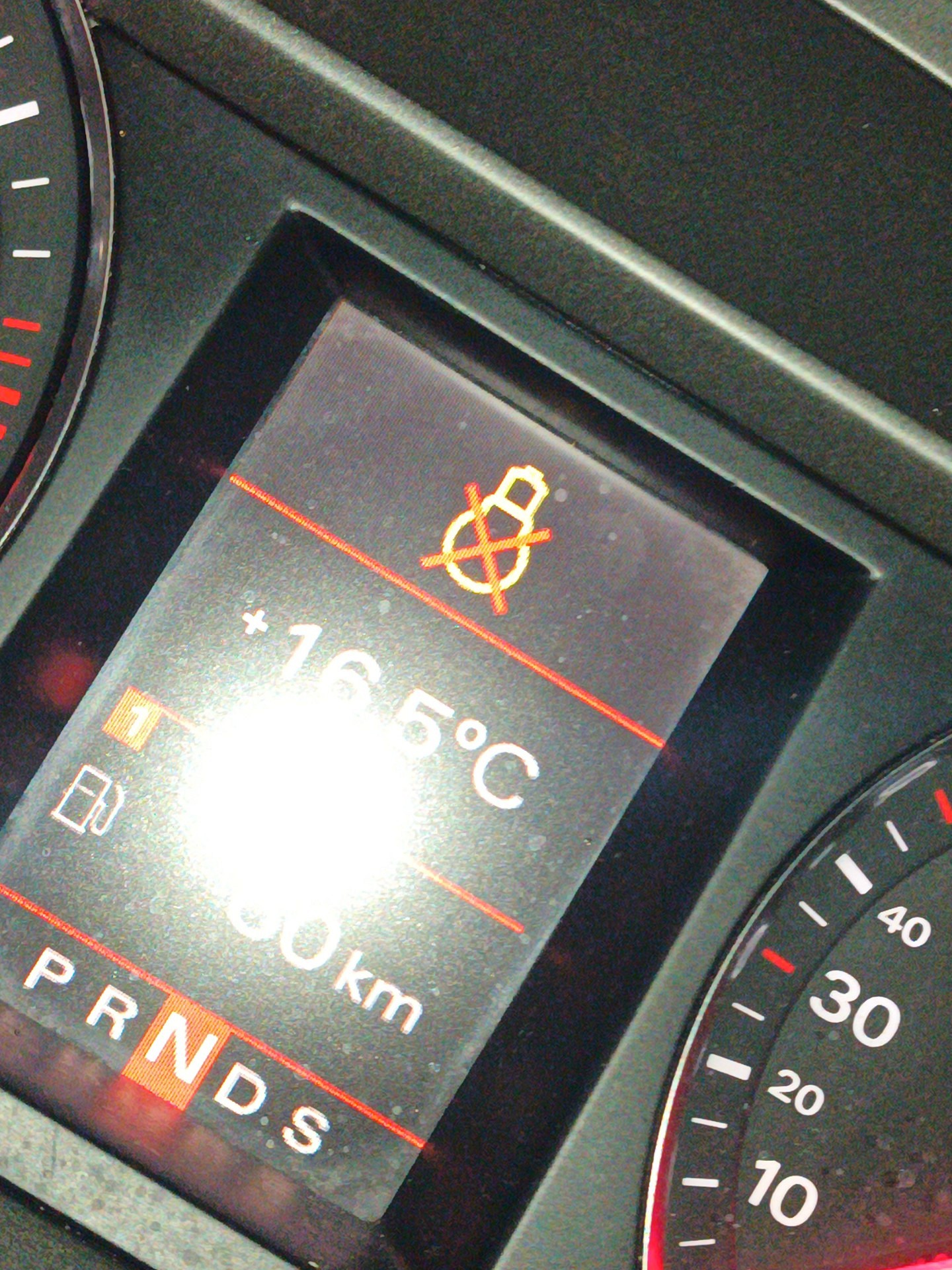 Komunikaty na desce rozdzielczej - AUDI A6 C6