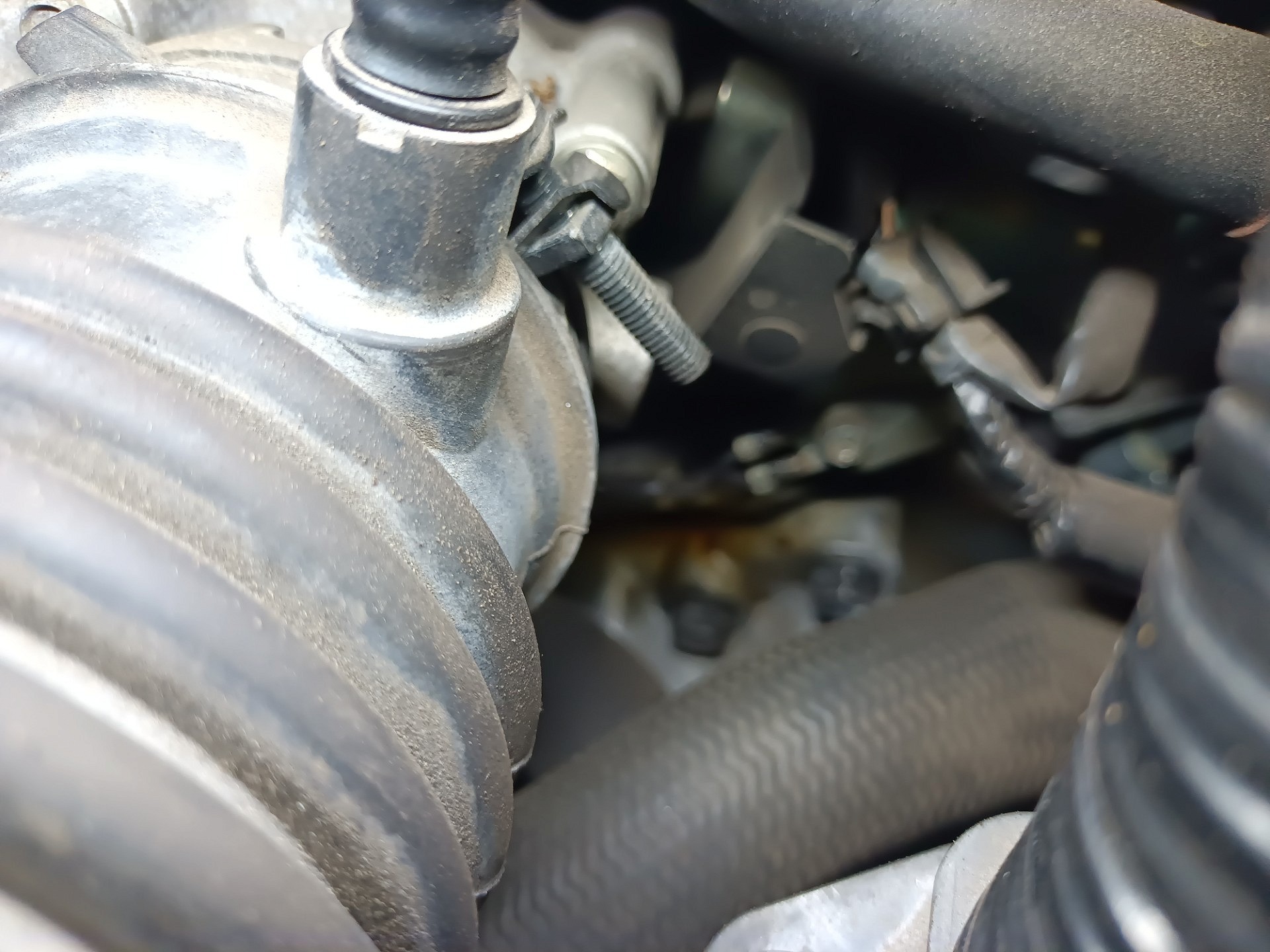 Sprawdzenie szczelności - MAZDA 6 Kombi