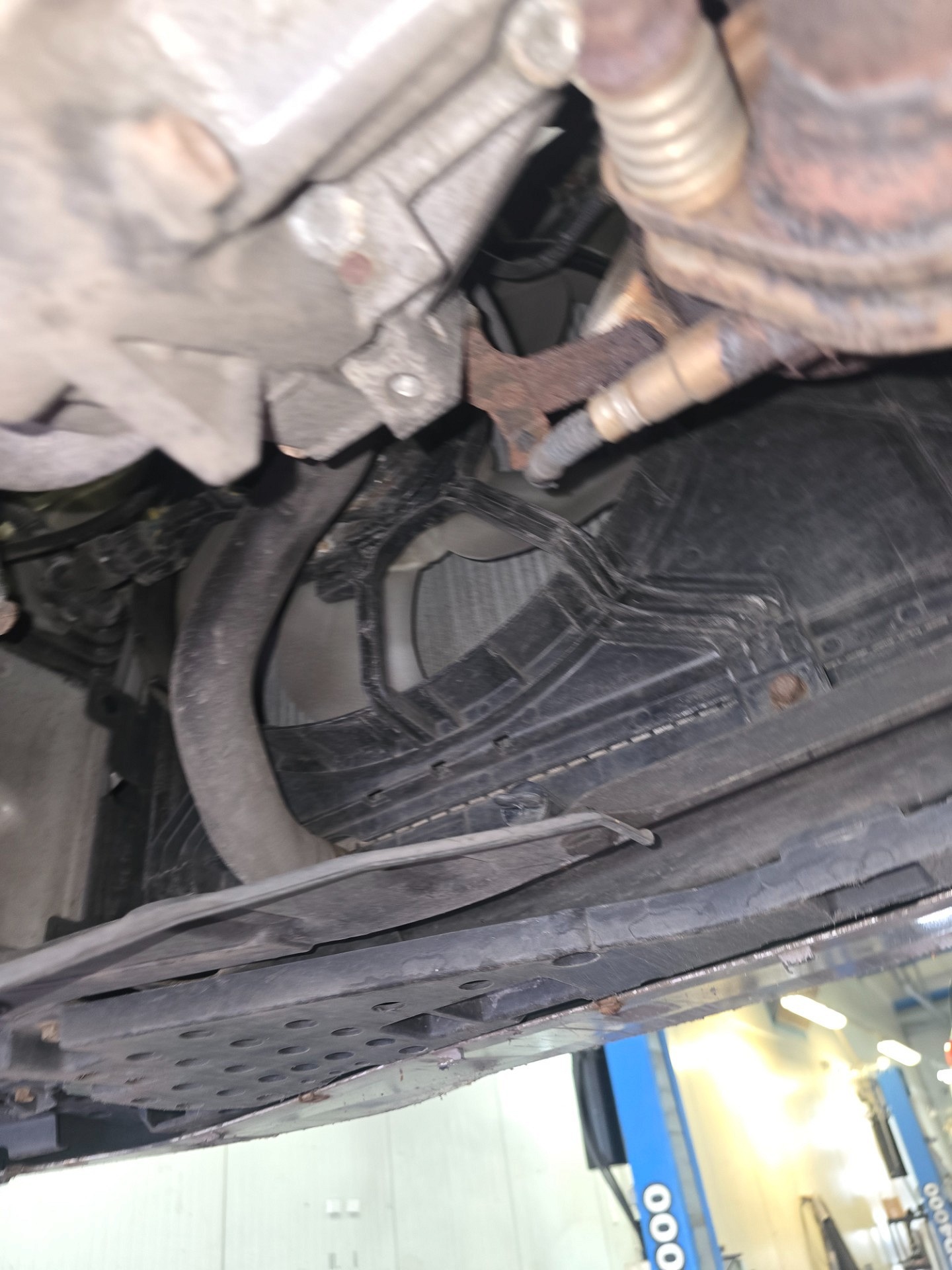 Chłodnica układu chłodzenia - SUZUKI SWIFT IV