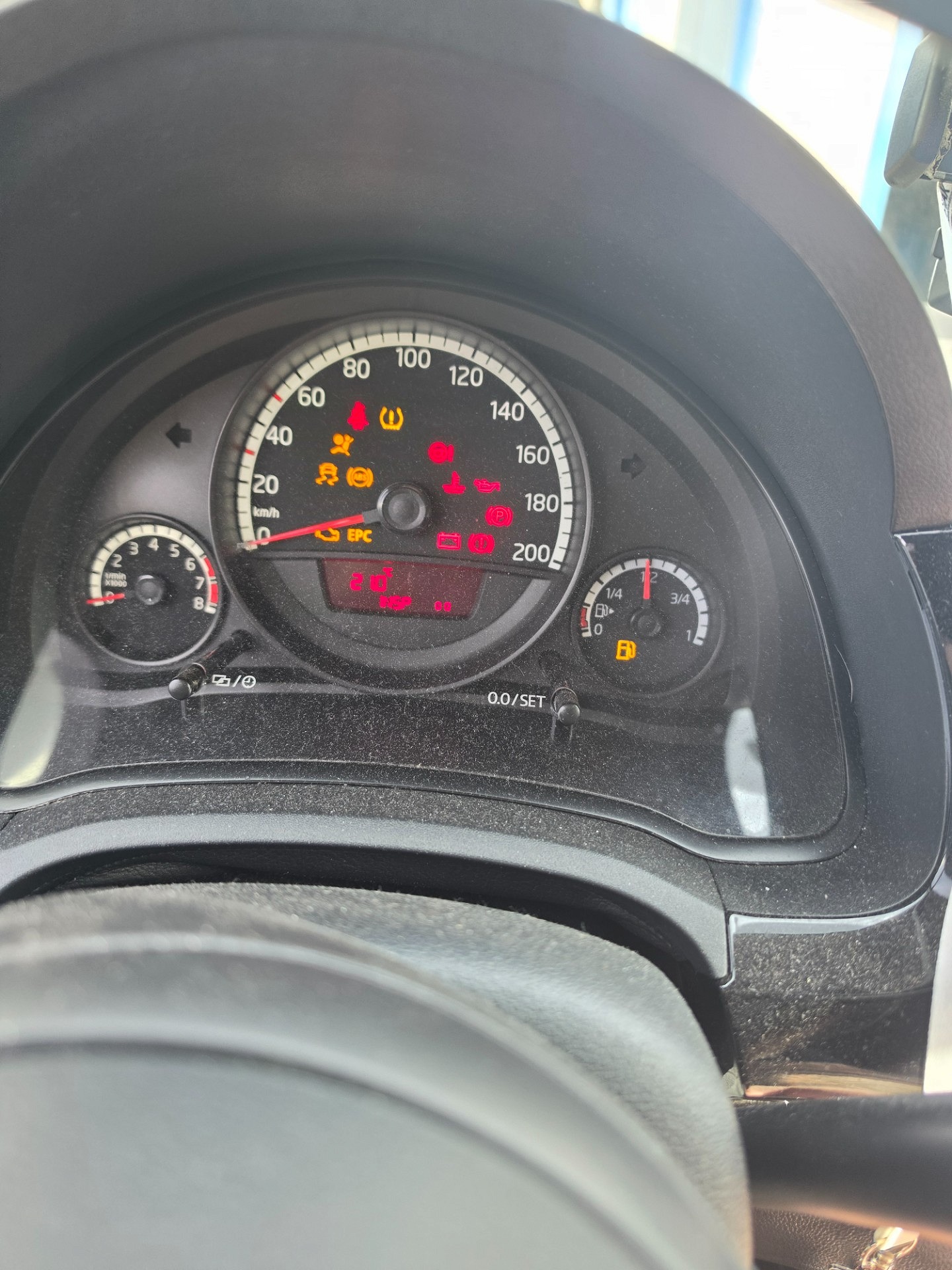Wskazania deski rozdzielczej - VW UP!