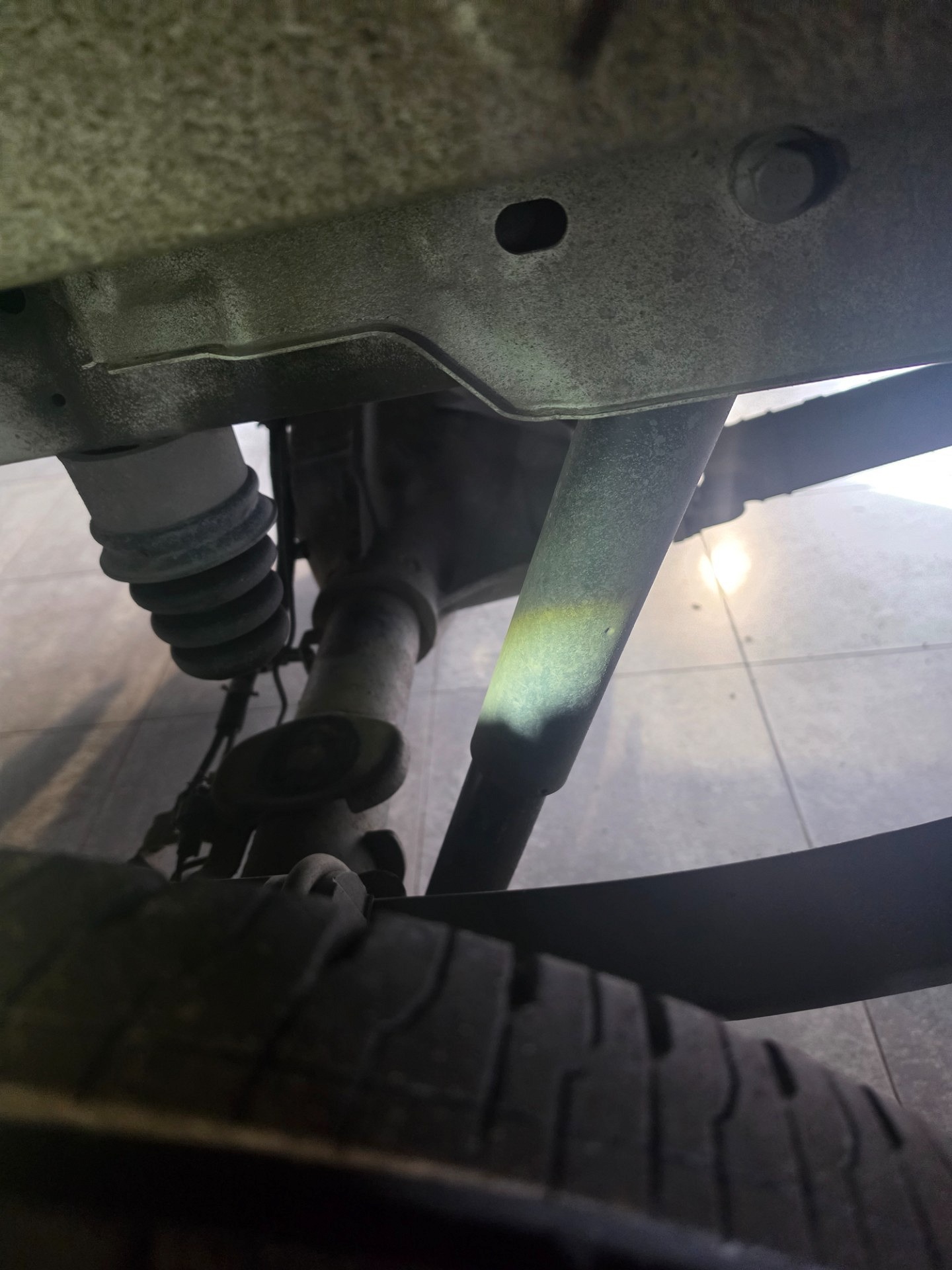 Tylne odboje i osłony - FORD TRANSIT V363 Furgon