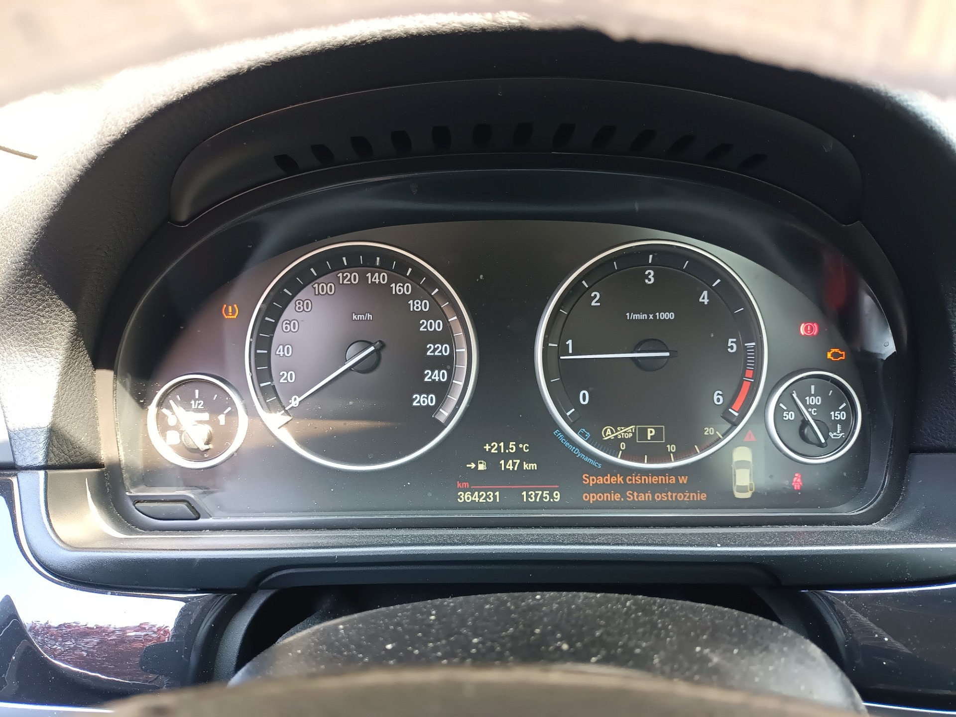Wskazania deski rozdzielczej - BMW 5