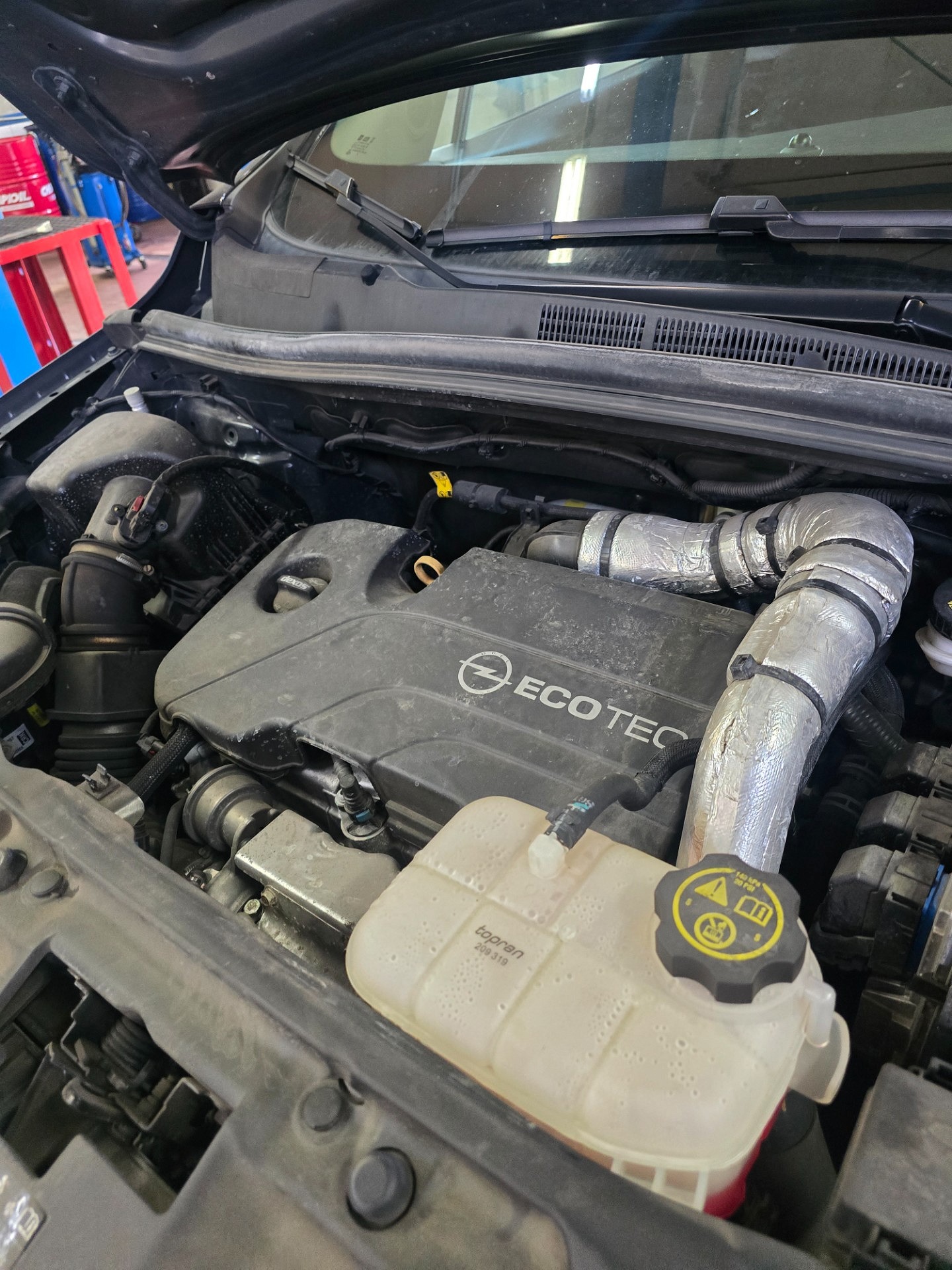 Poziom oleju silnikowego - OPEL MOKKA / MOKKA X