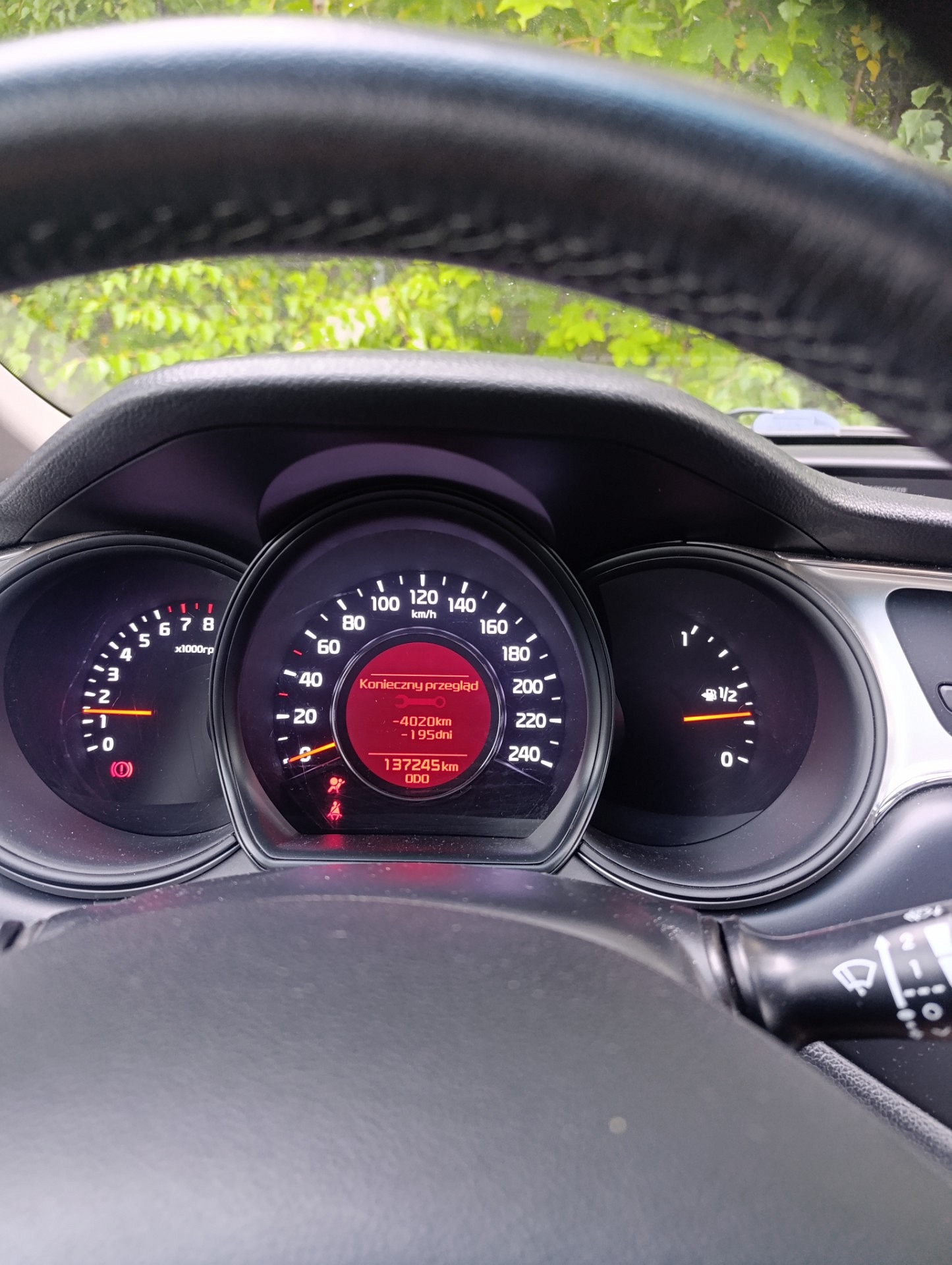 Komunikaty na desce rozdzielczej - KIA CEED